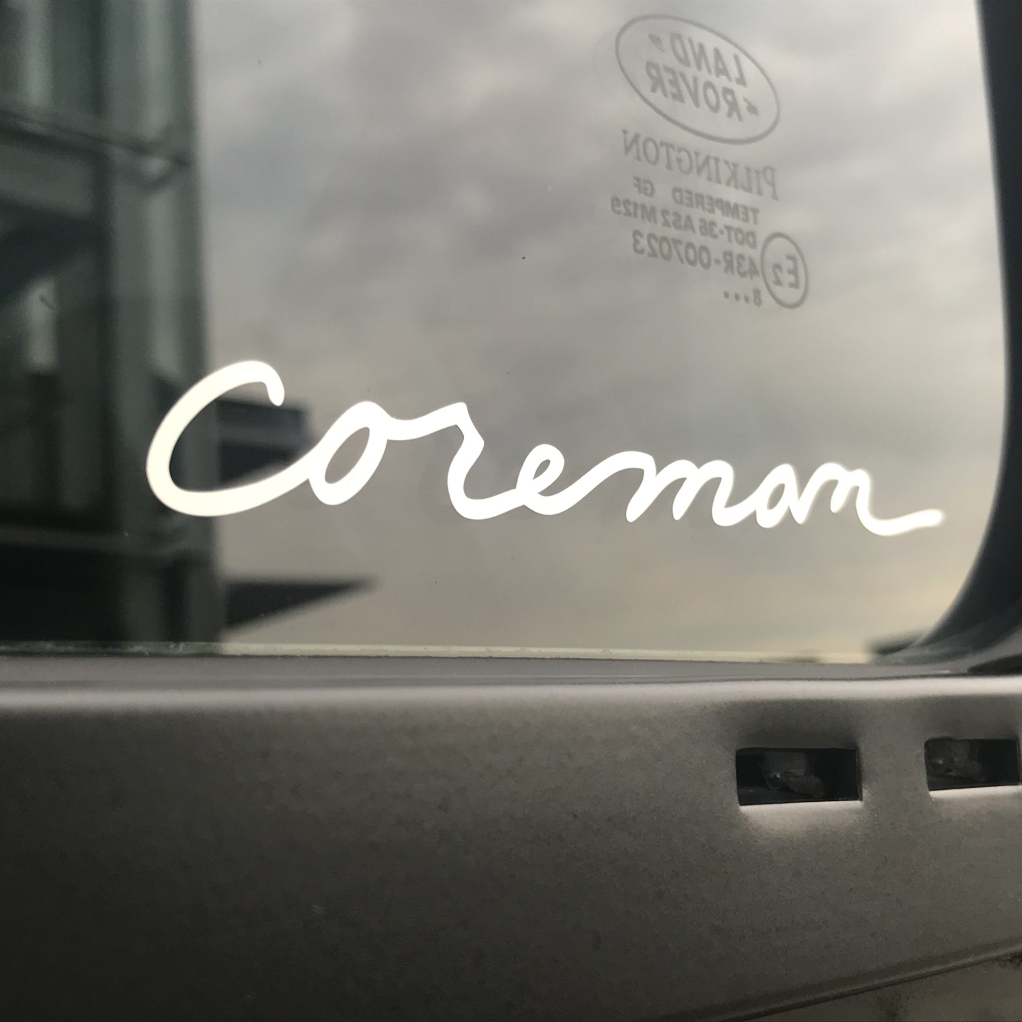 サインロゴステッカー リリース  COREMAN - コアマン公式サイト  デイゲームはコアマンだ。